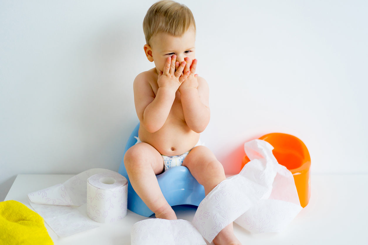 toddler on potty